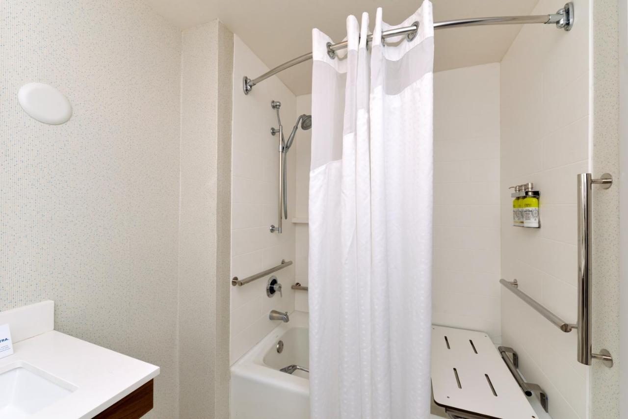 Holiday Inn Express Lodi By Ihg Zewnętrze zdjęcie