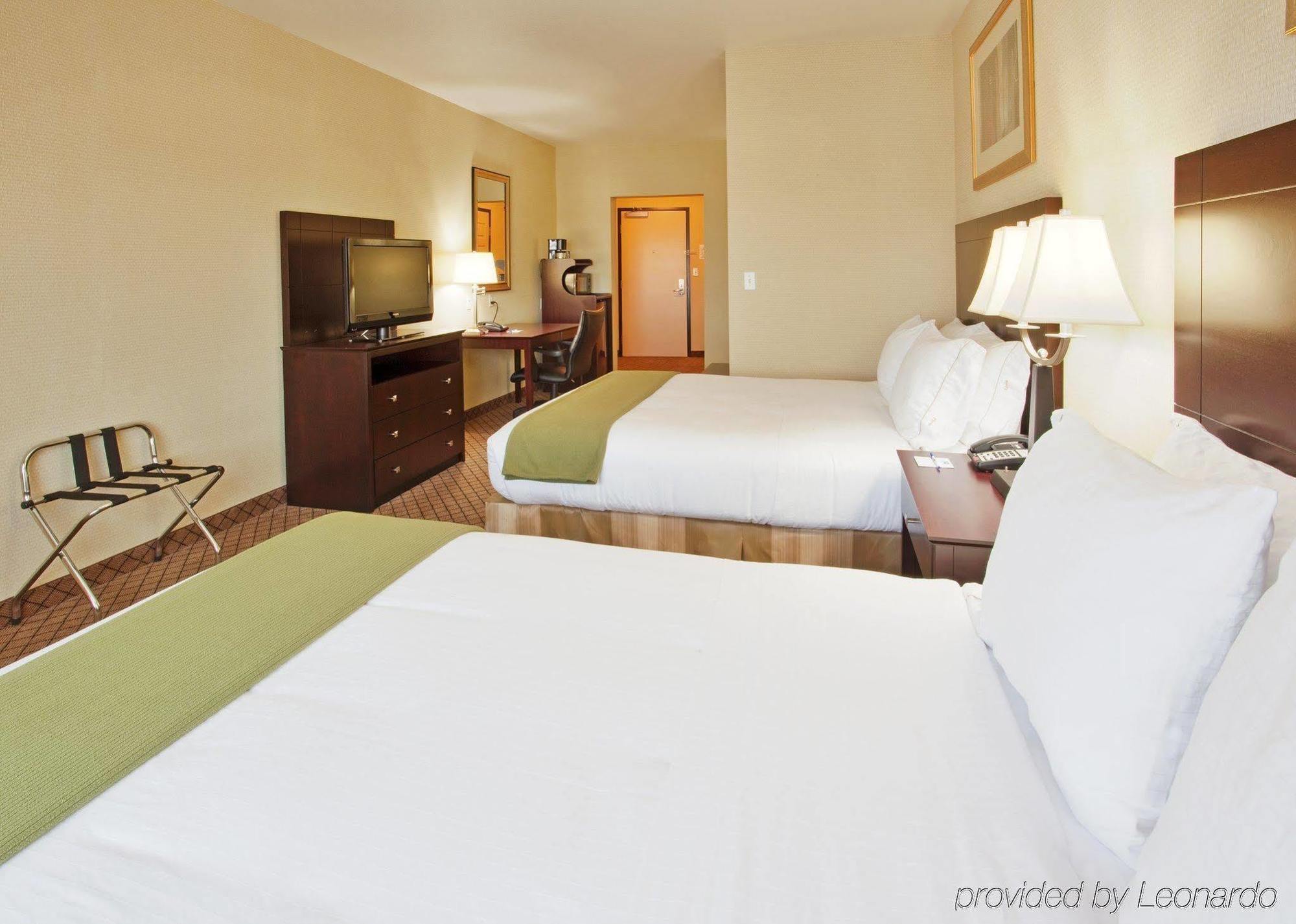 Holiday Inn Express Lodi By Ihg Pokój zdjęcie